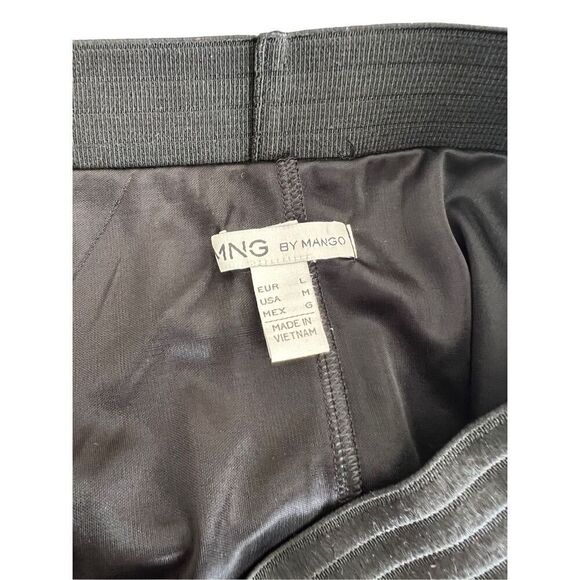 MNG By Mango snake pattern mini Skirt Size L - Picture 5 of 5